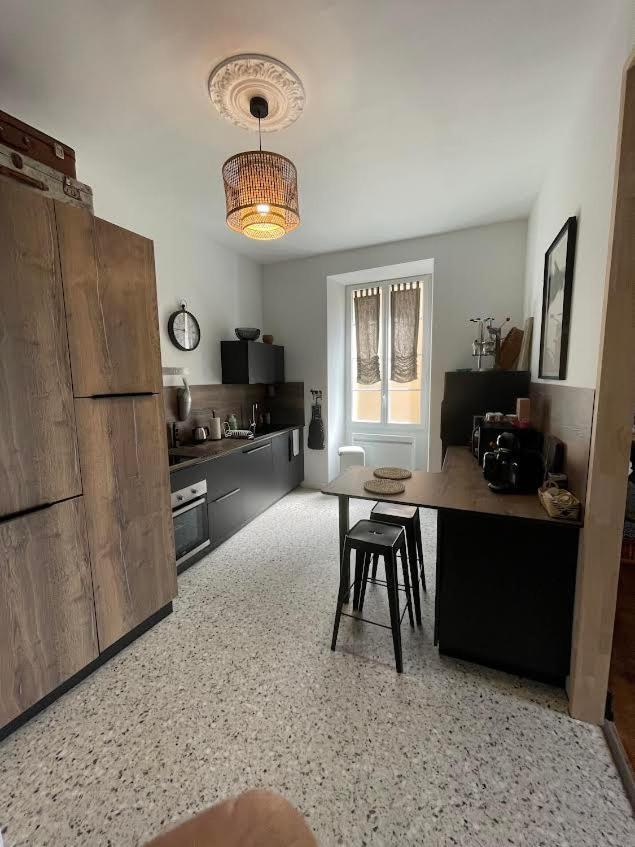 Appartement La Couronne סרלה-לה קנדה מראה חיצוני תמונה